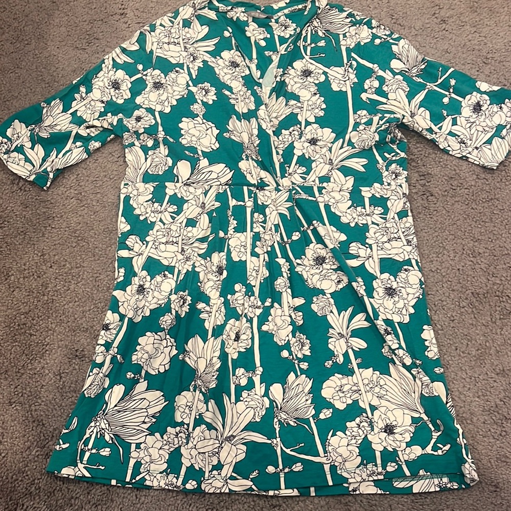Green and white floral printed dress